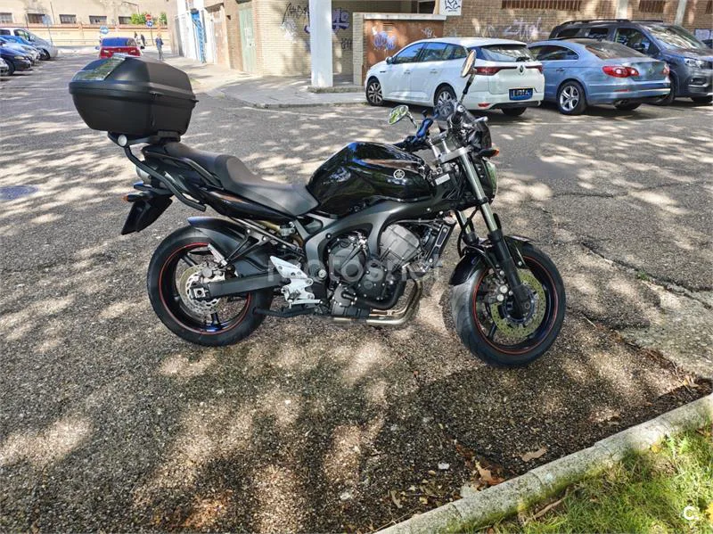 Yamaha FZ6 Fazer S2 – Vista 3