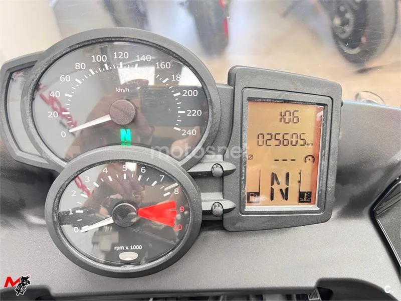 BMW F 800 ST – Vista 8