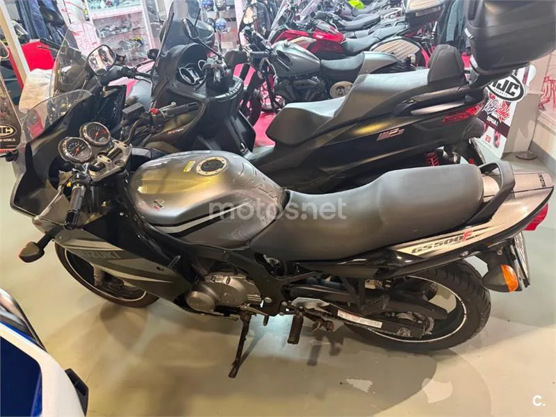 Suzuki GS 500 F – Vista 3