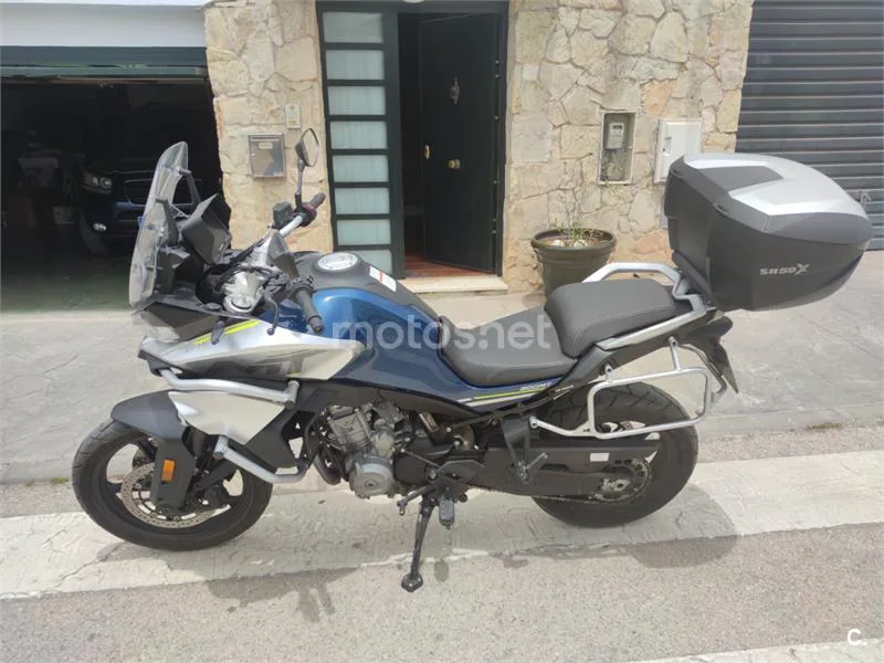 CFMOTO 800MT – Vista 3