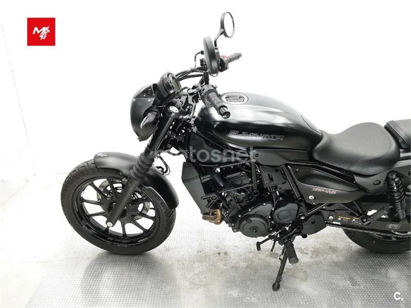 Kawasaki Eliminator 500 – Vista 19