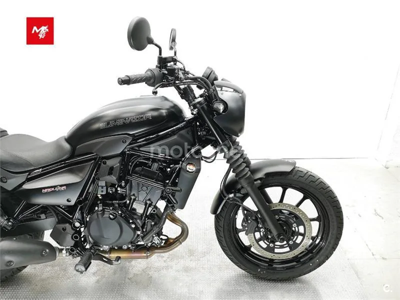 Kawasaki Eliminator 500 – Vista 6