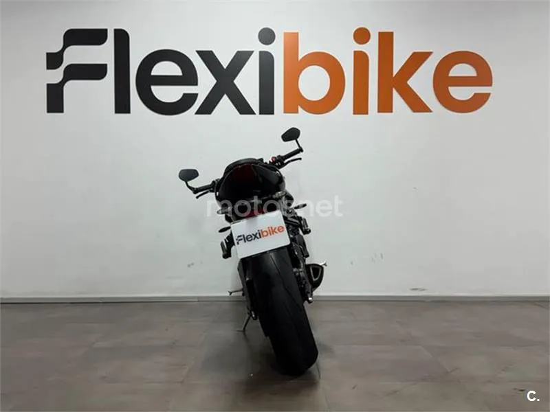 Triumph Street Triple 765 – Vista 5