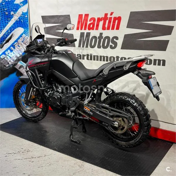 Honda XL 750 Transalp – Vista 10