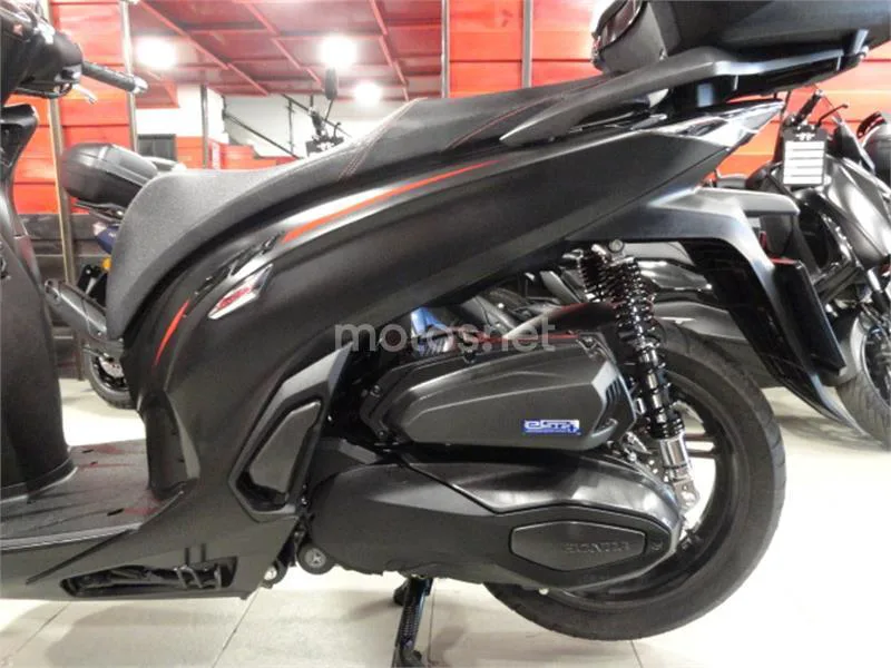 Honda SH 350i – Vista 6