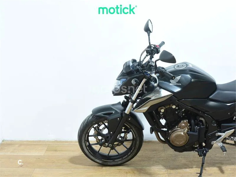Honda CB 500 F – Vista 8