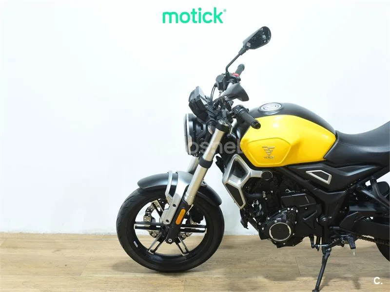 Voge 350 AC – Vista 8