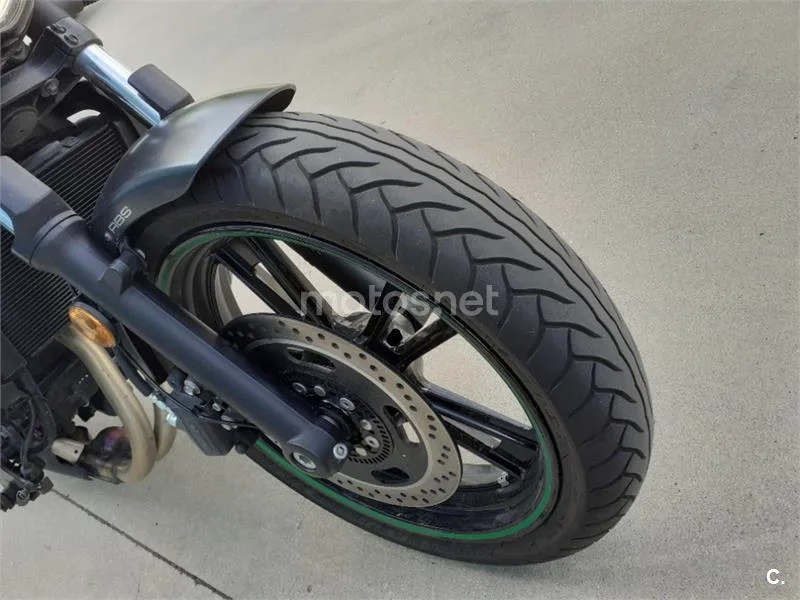 Kawasaki Vulcan S – Vista 13