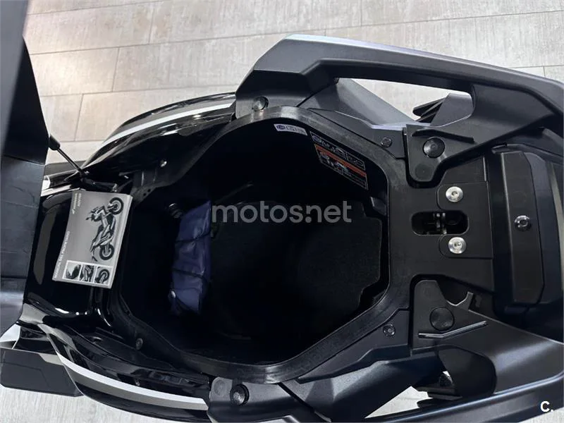 Honda X-ADV – Vista 7