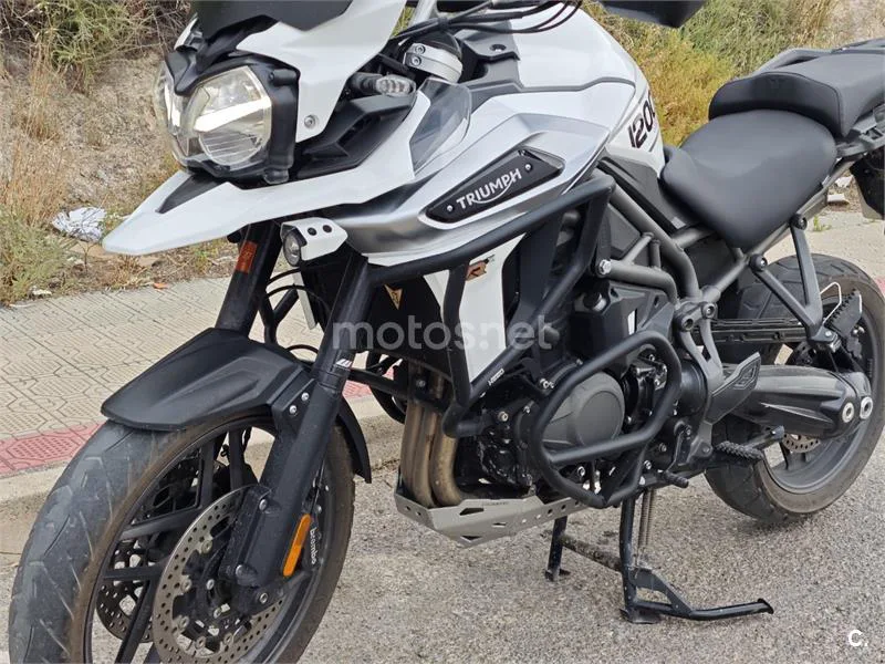 Triumph Tiger 1200 – Vista 6