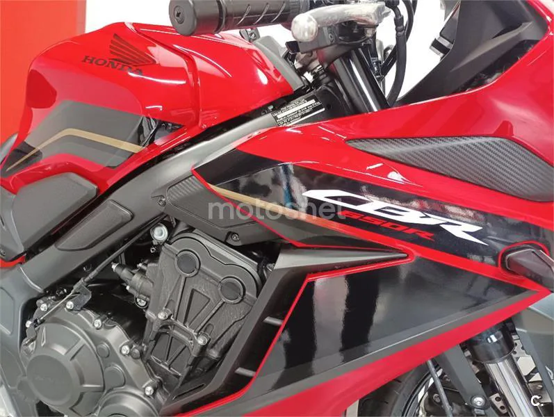 Honda CBR 650 R – Vista 5