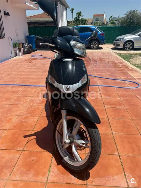 Peugeot Tweet 125 1100 € 2015 Málaga - 2