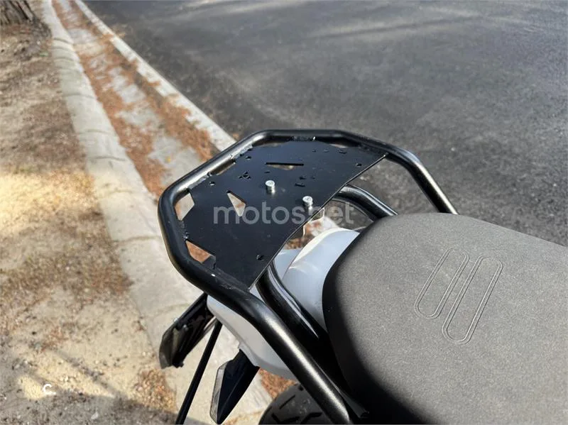 Ducati DesertX – Vista 4