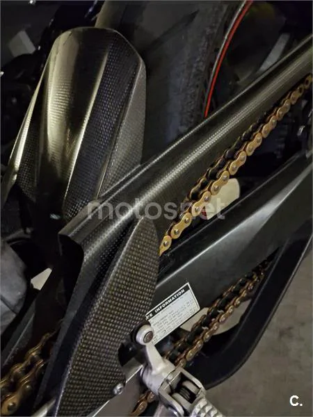 Yamaha R1 – Vista 7