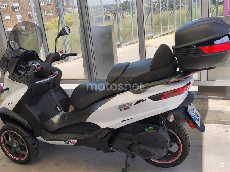 Piaggio MP3 – Vista 6