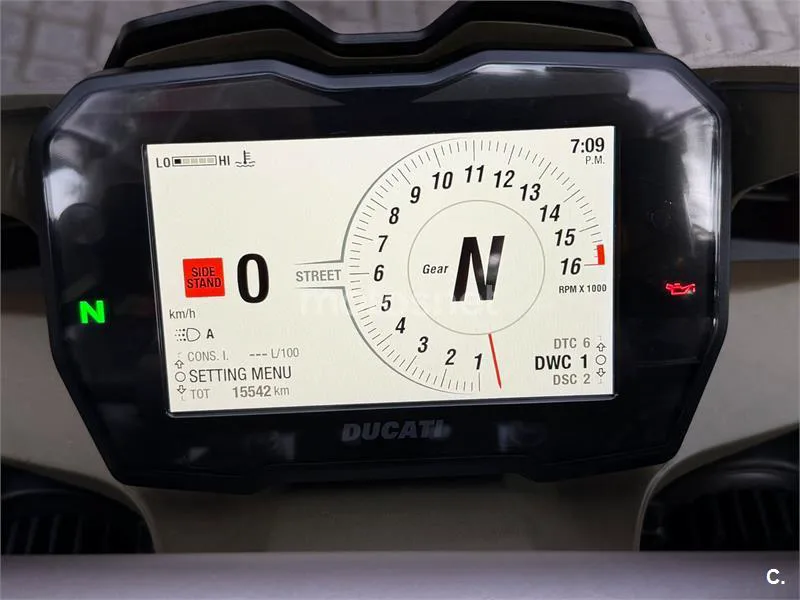 Ducati Panigale V4 – Vista 18