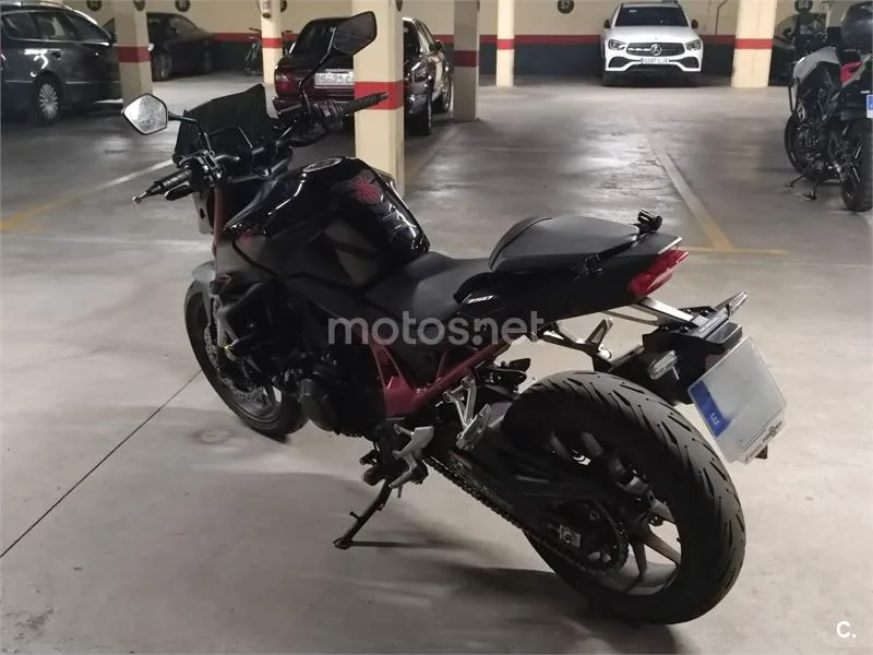 Honda CB 750 Hornet – Vista 6