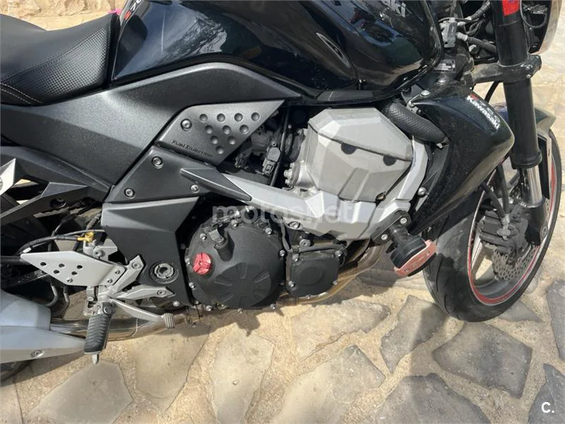Kawasaki Z750 – Vista 5