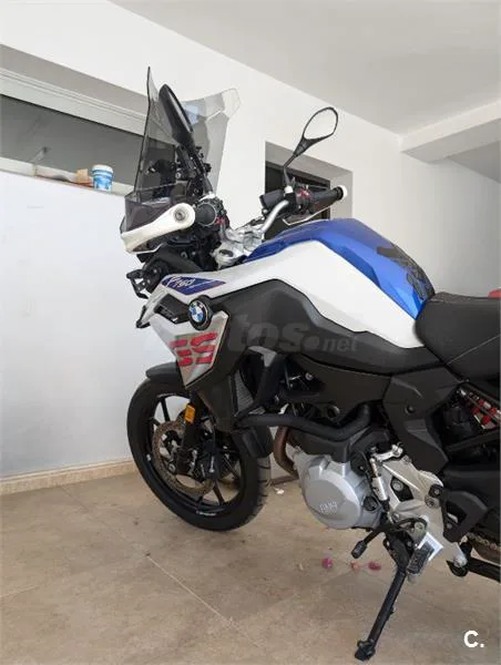 BMW F 750 – Vista 3