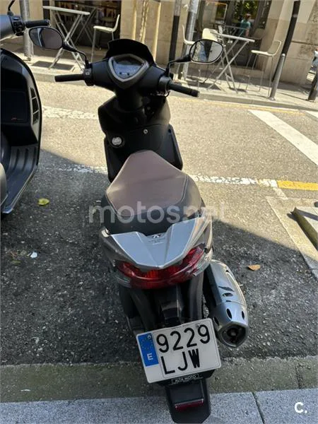 Kymco Agility City 125 – Vista 2