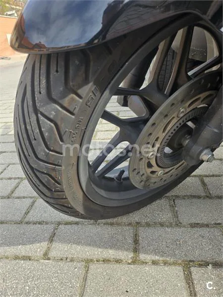 Honda Forza 350 – Vista 6