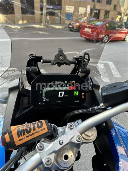 BMW F 850 – Vista 3