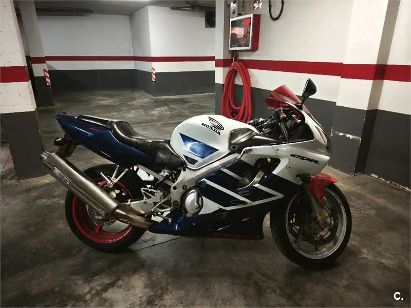Honda CBR 600 F – Vista 3