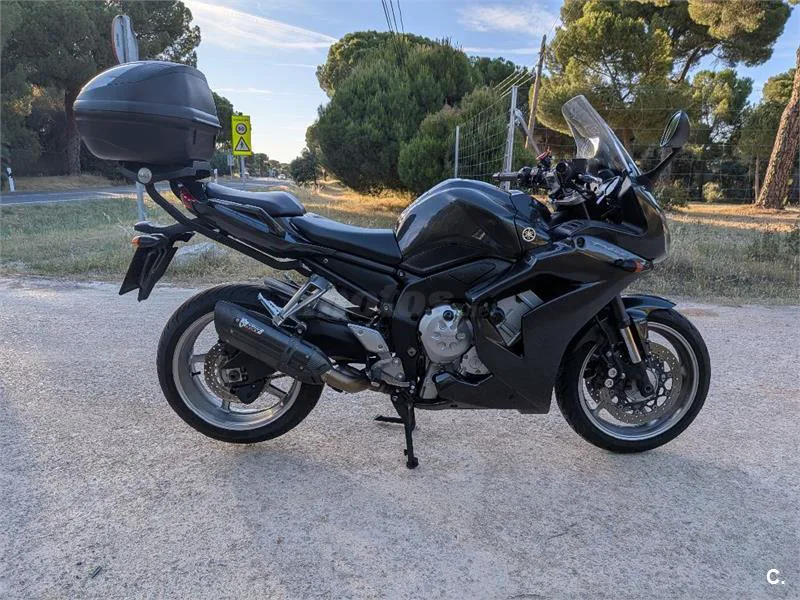Yamaha FZ1 Fazer – Vista 4