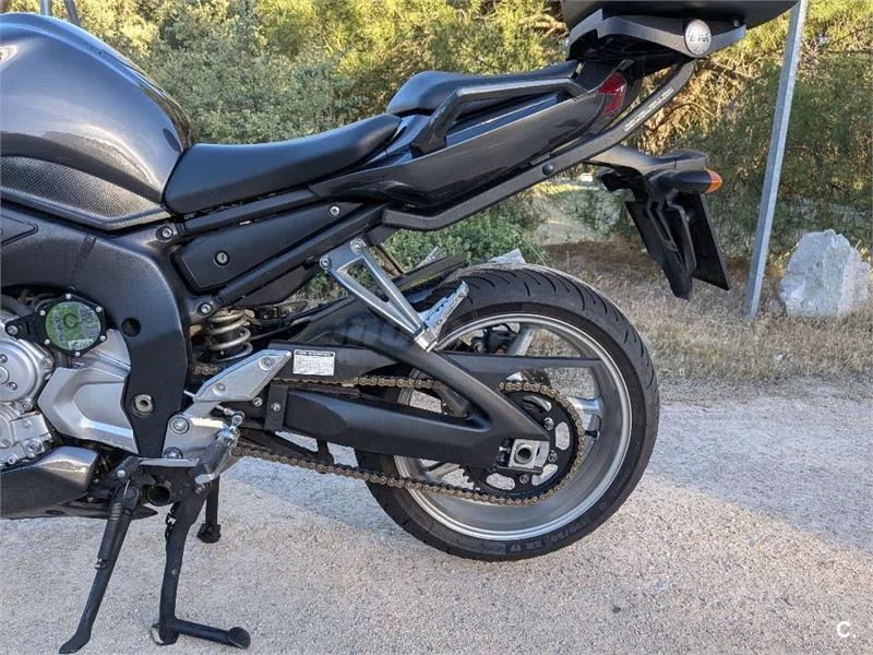 Yamaha FZ1 Fazer – Vista 7
