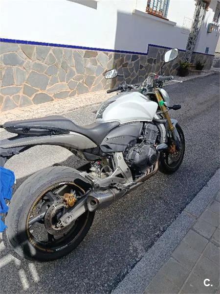 Honda CB 600 F Hornet – Vista 2
