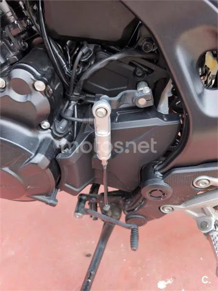 Honda CB 750 Hornet – Vista 8