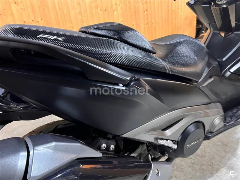 Kymco AK 550 – Vista 51