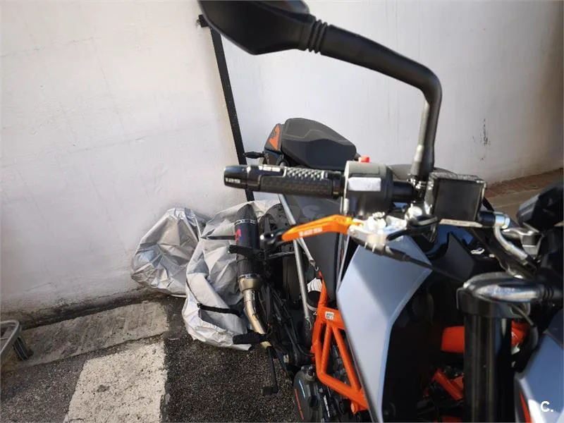 KTM 125 – Vista 3