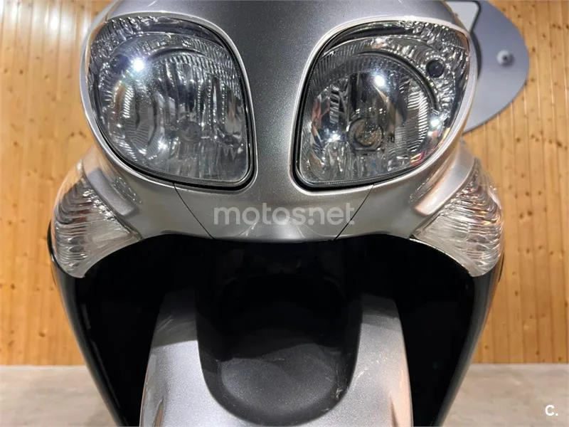 Yamaha TMAX 500 - Vista 25