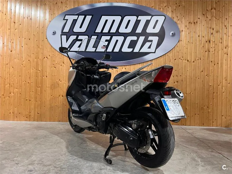 Yamaha TMAX 500 - Vista 4