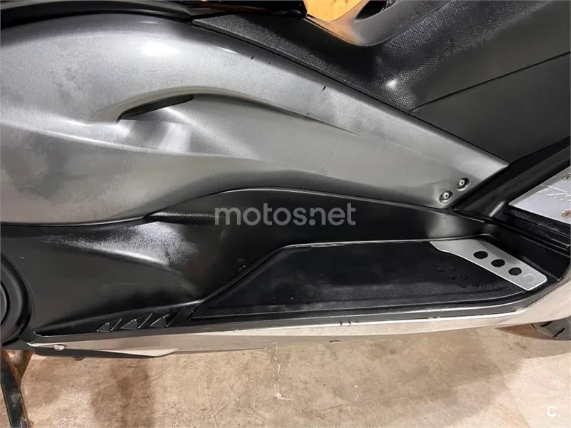Yamaha TMAX 500 - Vista 42