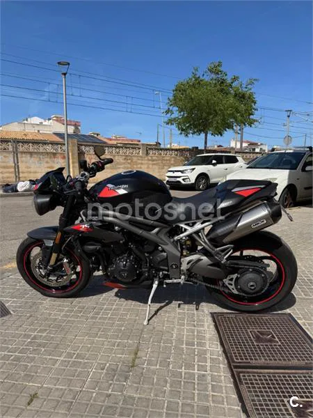 Triumph Speed Triple - Vista 5