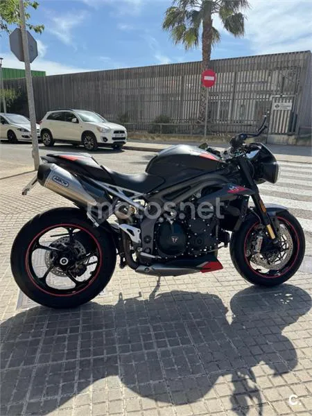 Triumph Speed Triple - Vista 6