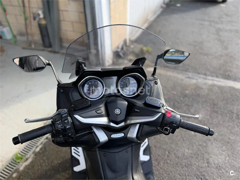 Yamaha TMAX 530 – Vista 3
