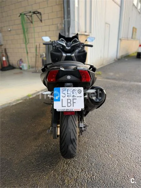 Yamaha TMAX 530 – Vista 4