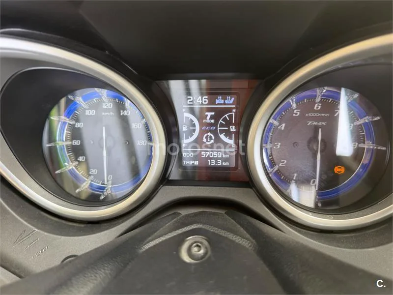 Yamaha TMAX 530 – Vista 6
