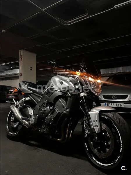Yamaha FZ1 4900 € 2010 Madrid - 2