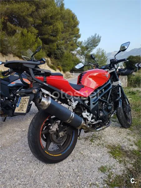 Hyosung GT 650i Comet – Vista 4