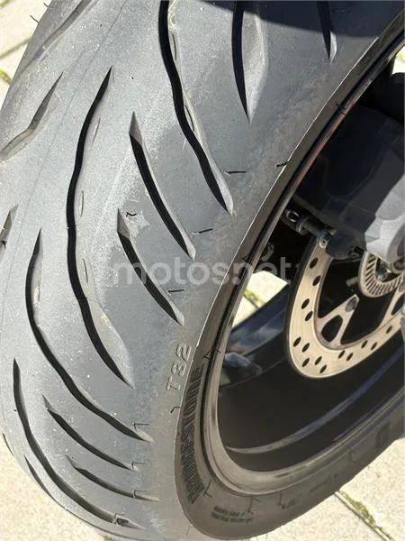 BMW S 1000 RR – Vista 5