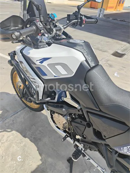 Voge DS 800 Rally – Vista 2