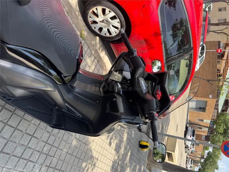 Yamaha TMAX 530 – Vista 8