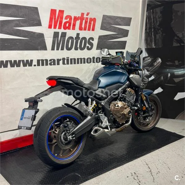 Honda CB 650 R – Vista 3
