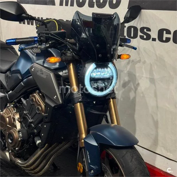 Honda CB 650 R – Vista 7