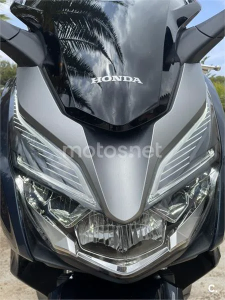 Honda Forza – Vista 6