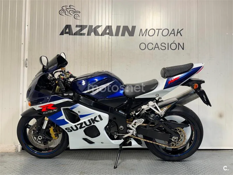 Suzuki GSX-R750 – Vista 3